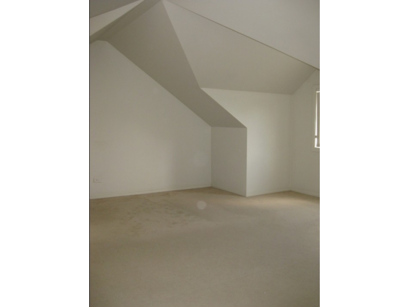 悉尼租房,Sydney找房,招租bankstown一大套间