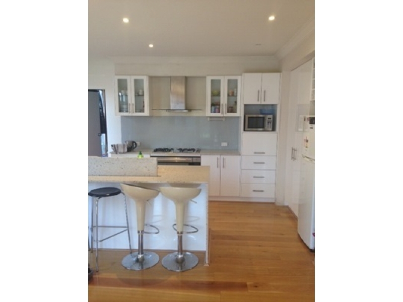 Burwood租房,墨尔本BURWOOD一个新房间出