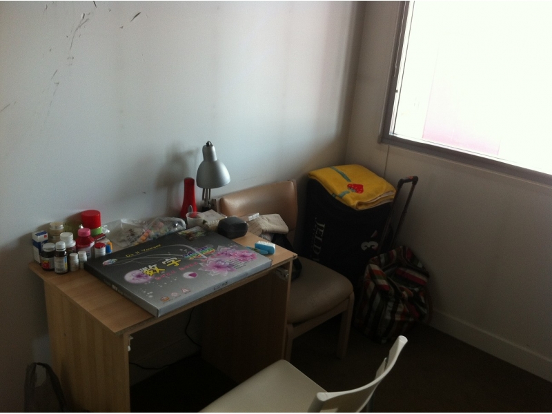 书桌-Docklands,一房出租,有免费TRAM10分钟