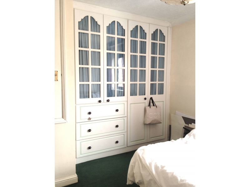 很英式的衣柜-Canada Water主卧室短期出租6