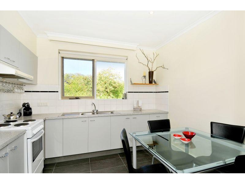 厨房-墨尔本 GLEN IRIS 大房出租 全新家具 中央