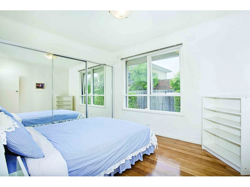 主卧-(第一周免费)59路Tram边豪华带全套新家