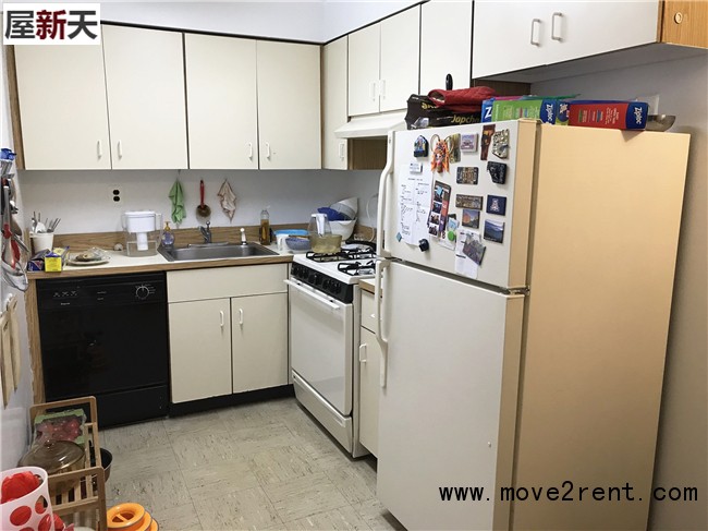 1880美元 纽约Rego Park雷哥公园 超大面积可