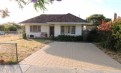 近Victoria Park车站, 带家具大屋整租,方便到City, Curtin, UWA 近Victoria Park车站, 带家具大屋整租,方便到City, Curtin, UWA